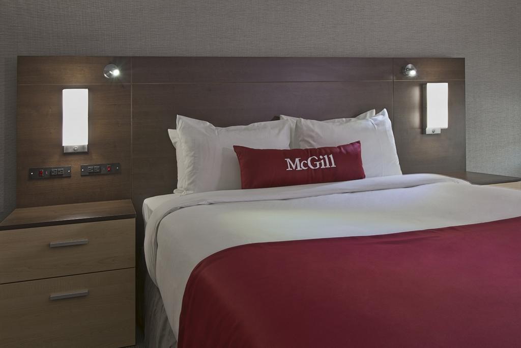 Mcgill University New Residence Hall Montreal Room photo